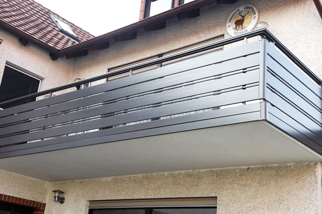 Balkongeländer Modell Compact M