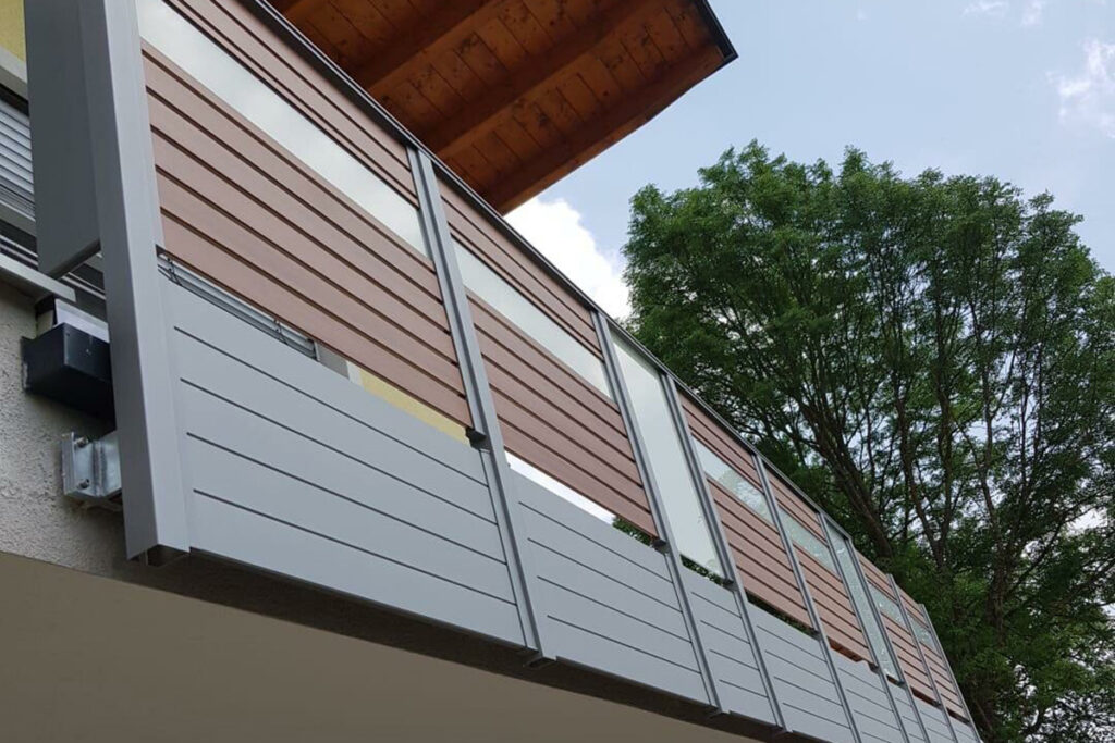 Balkongeländer Modell Compact Tessin